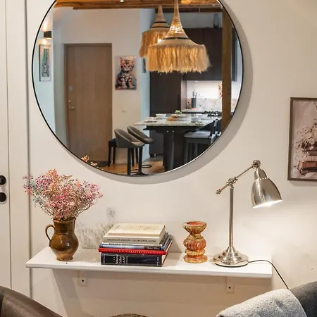 2 Bedroom W-balcony & Ac I Cohost Appartamento Vilnius