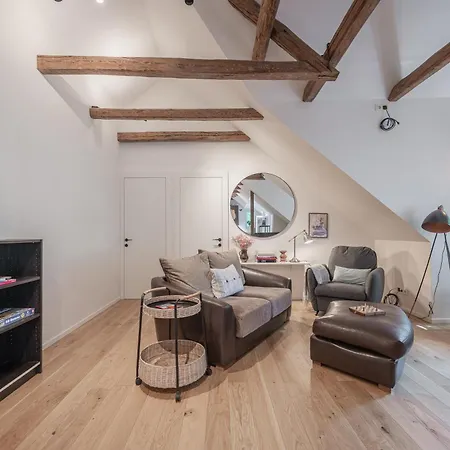 2 Bedroom W-balcony & Ac I Cohost *