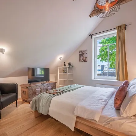 2 Bedroom W-balcony & Ac I Cohost Appartamento *