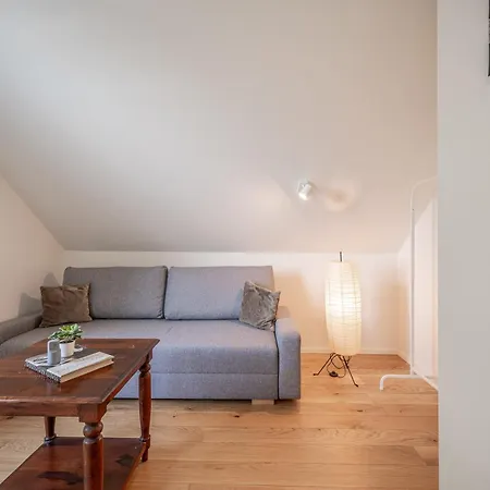 2 Bedroom W-balcony & Ac I Cohost * Vilnius