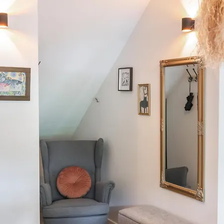 2 Bedroom W-balcony & Ac I Cohost * Vilnius